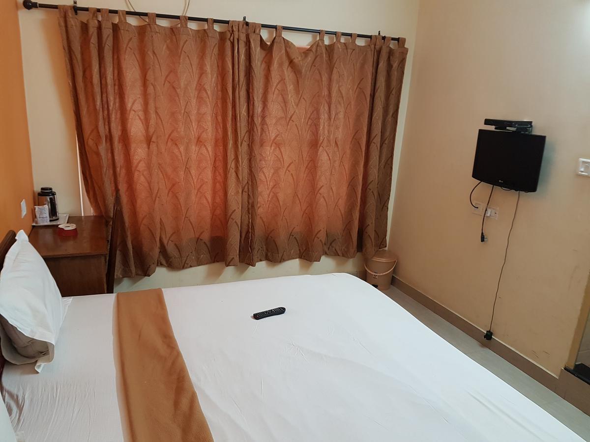 تريفِندرم Hotel The Samrat المظهر الخارجي الصورة